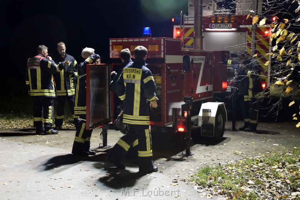 Person angefahren Fahrer fluechtig Koeln Rath Brueck Rather Steinweg P55.JPG - Miklos Laubert